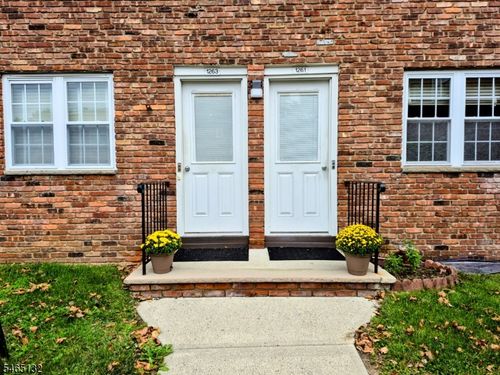 1261 Valley Rd, Wayne, NJ, 07470-7979 | Card Image