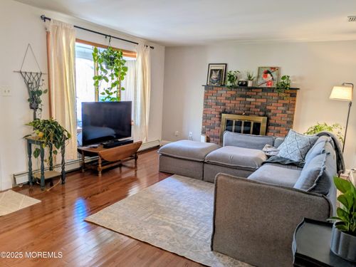 217 Wells Mill Rd, Waretown, NJ, 08758-2609 | Card Image