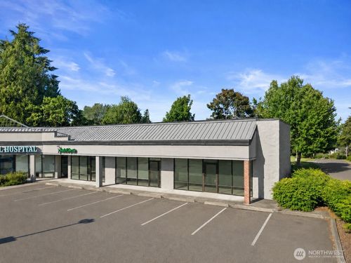 17692-17640 1st Ave S, Burien, WA, 98148-1729 | Card Image