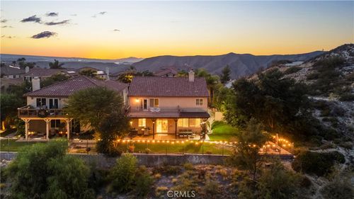 17004 Crest Heights Dr, Canyon Country, CA, 91387-3176 | Card Image