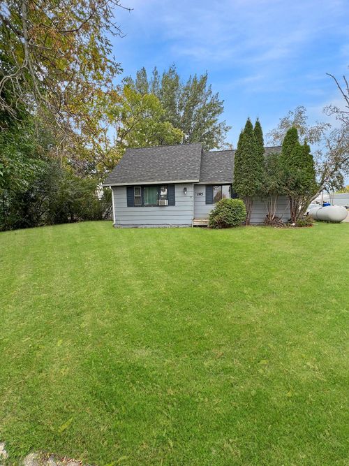 285 Elm St, Gonvick, MN, 56644-4357 | Card Image