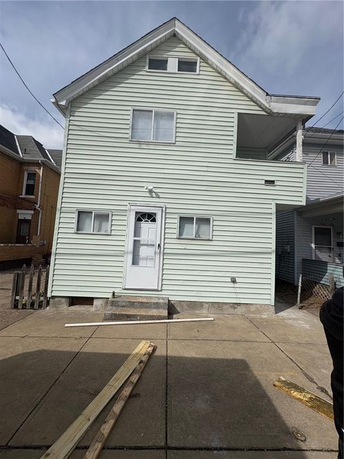 524 Atlantic Ave, Mckeesport, PA, 15132-3710 | Card Image