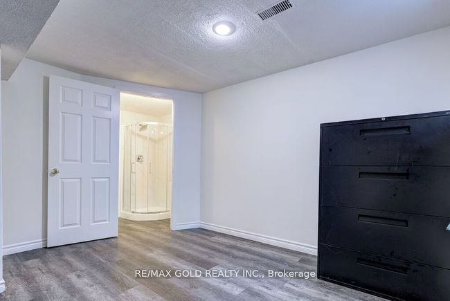 370 Hansen Rd N, House other with 4 bedrooms, 3 bathrooms and 2 parking in Brampton ON | Image 26