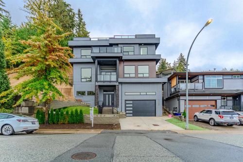 47136 Sylvan Dr, Chilliwack, BC, V2R0P3 | Card Image