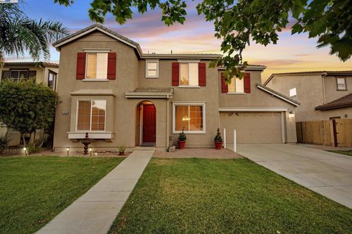 1419 Nubian St, Patterson, CA, 95363-8803 | Card Image