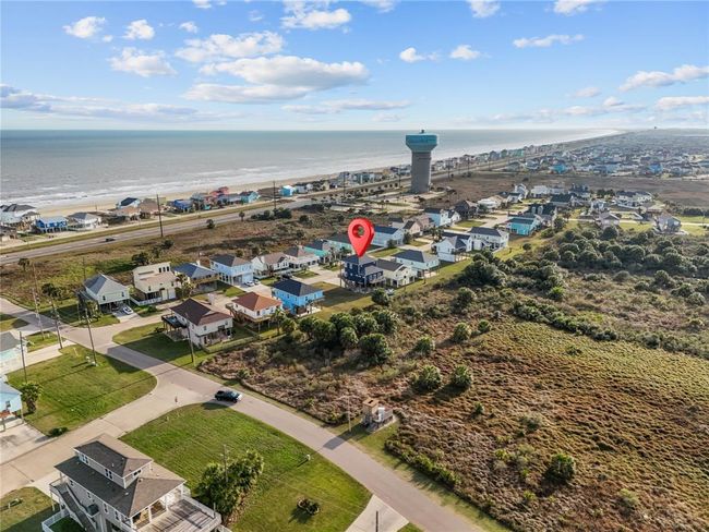 22318 Vista Del Mar, House other with 4 bedrooms, 3 bathrooms and 5 parking in Galveston TX | Image 42