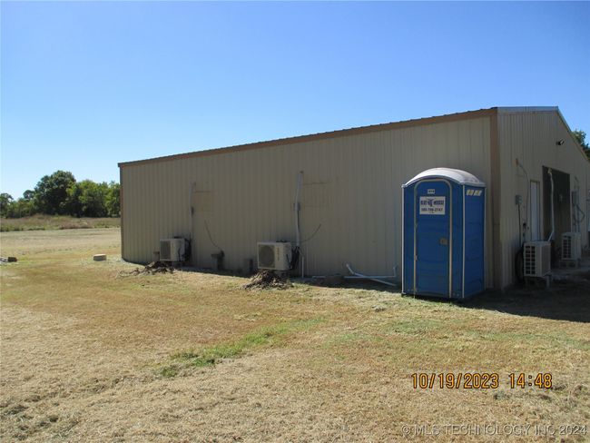 31634 Highway 7, House other with 3 bedrooms, 2 bathrooms and null parking in Davis OK | Image 32