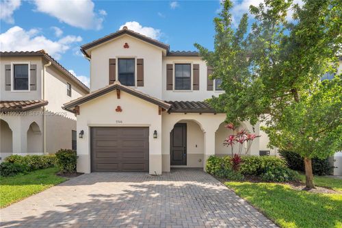 5546 Agostino Way, Ave Maria, FL, 34142-5149 | Card Image