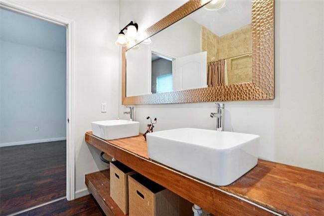 11215 Duane St, House other with 5 bedrooms, 3 bathrooms and null parking in Houston TX | Image 23