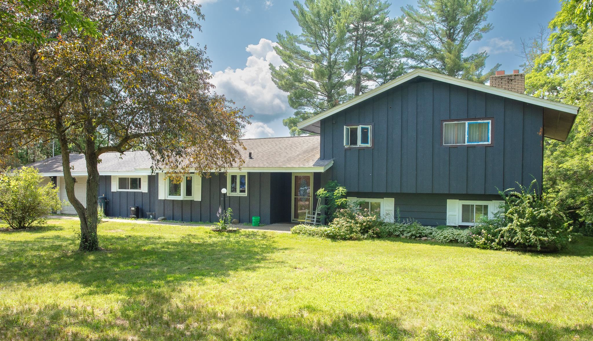 Birchwood Dr, Rhinelander, WI 54501