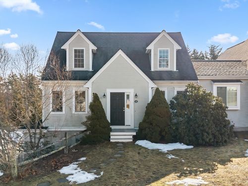 b-1 Emma Ln, Wareham, MA, 02571-5000 | Card Image