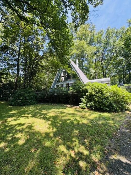 295 Groundhog Hills Rd, Hillsville, VA, 24343 | Card Image
