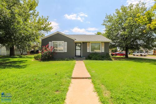 500 E Hay St, Sudan, TX, 79371-2525 | Card Image
