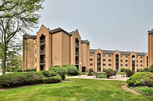 unit-402-7420 W Lawrence Ave, Harwood Heights, IL, 60706-3465 | Card Image