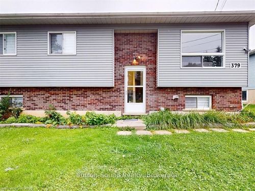 379 Isaac St, Bruce, ON, N0H2T0 | Card Image