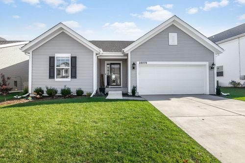 32070 Savannah Dr, Lakemoor, IL, 60051-6113 | Card Image