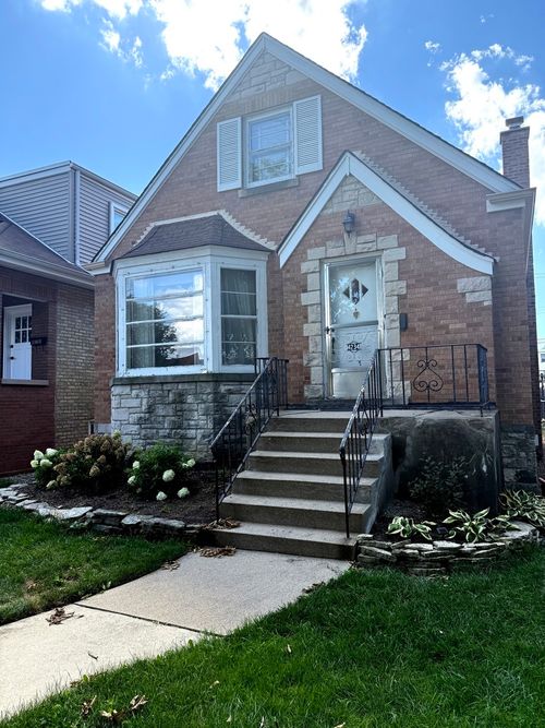 4234 N Monitor Ave, Chicago, IL, 60634-1741 | Card Image