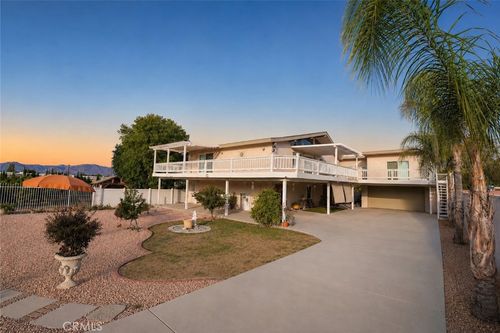 32902 Scales Way, Lake Elsinore, CA, 92530-6332 | Card Image