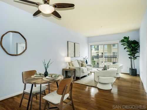 3271-450 J St, San Diego, CA, 92102-4251 | Card Image