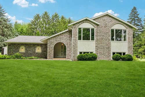 6680 Token Way, Deforest, WI, 53532-2716 | Card Image