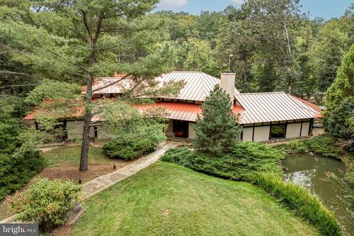 7263 Little River Ln, The Plains, VA, 20198-2125 | Card Image