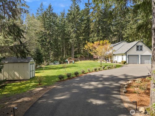 5623 Nw Millglade Ln, Bremerton, WA, 98312-9104 | Card Image