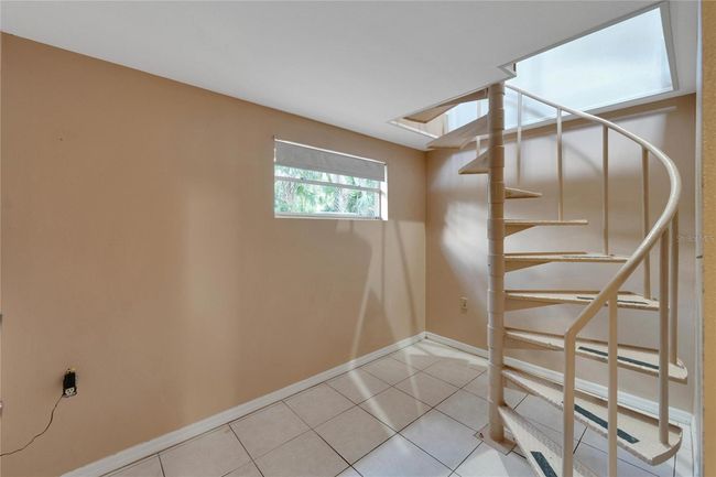6802 Valrie Ln, House other with 4 bedrooms, 3 bathrooms and null parking in RIVERVIEW FL | Image 28