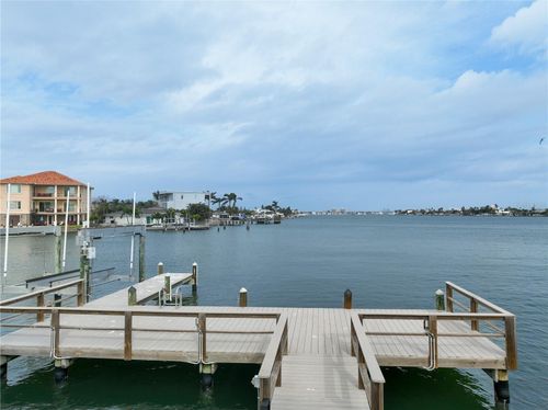 200 58th Ave, ST PETE BEACH, FL, 33706-2206 | Card Image