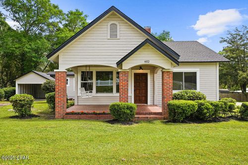 602 N Waukesha St, Bonifay, FL, 32425-2018 | Card Image