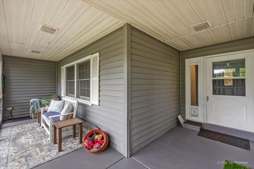 39W030 Poplar Ln, St. Charles, IL, 60175-8547 | Card Image