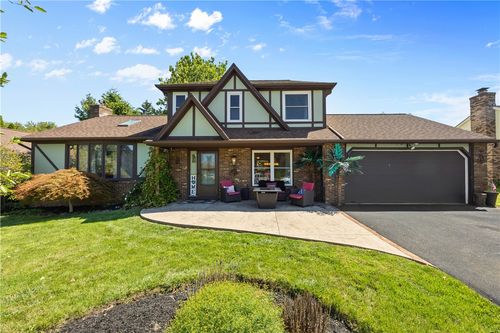 329 Widgedon Lndg, Hilton, NY, 14468-8943 | Card Image