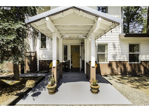 15730 Jackpine Rd, LaPine, OR, 97739 | Card Image