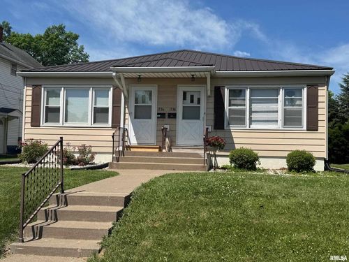 0-1736 Davie St, Davenport, IA, 52804-3527 | Card Image