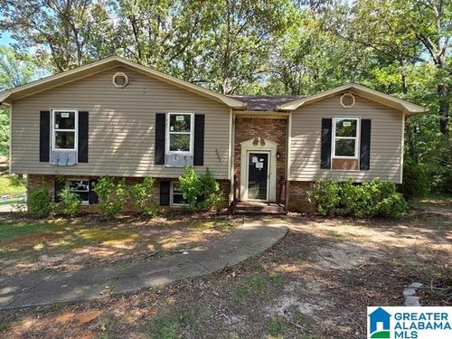 3031 Lone Oak Rd, HUEYTOWN, AL, 35023-5739 | Card Image