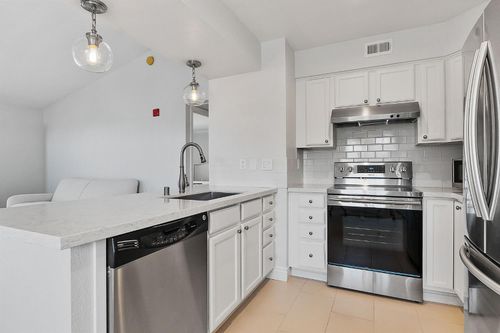 apt-1428-885 Halidon Way, Folsom, CA, 95630-8442 | Card Image