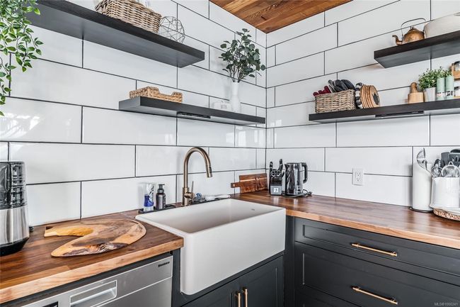 460 1st St, House other with 4 bedrooms, 2 bathrooms and null parking in Sointula BC | Image 17