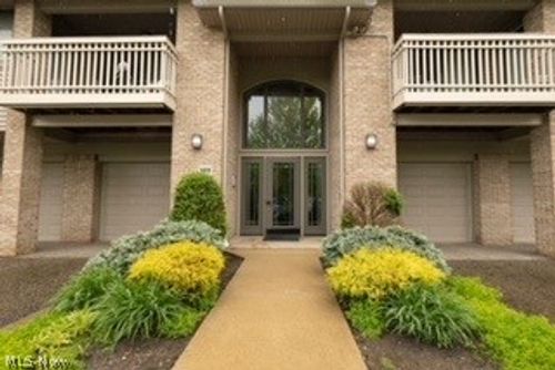 3800 Rosemont Blvd, Akron, OH, 44333-9245 | Card Image