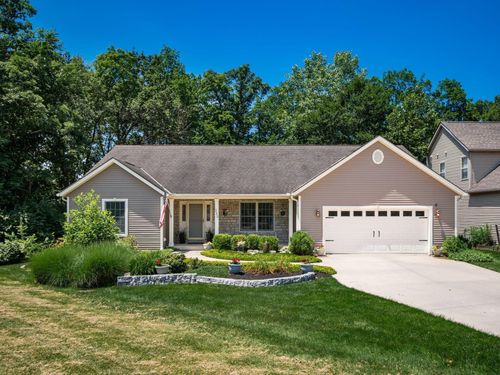 245 Restoration Dr, Marysville, OH, 43040-9395 | Card Image