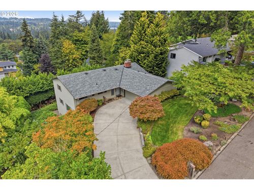 1531 Larch St, Lake Oswego, OR, 97034-6025 | Card Image