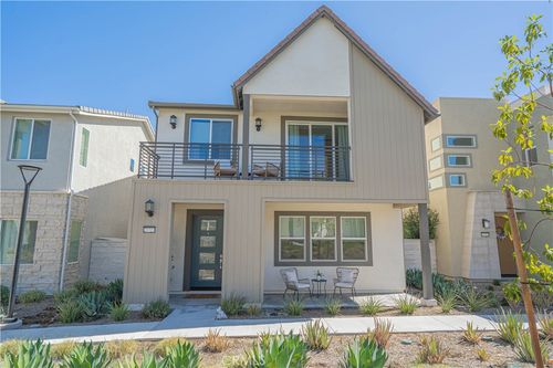 27727 Bridge View Pl, Valencia, CA, 91381-2115 | Card Image