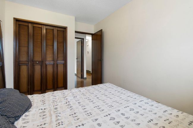 64 Cedarbrook Way Sw, Home with 4 bedrooms, 3 bathrooms and 2 parking in Calgary AB | Image 24
