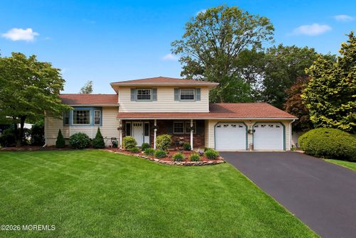 25 Dusko Drive, South Amboy, NJ, 08879 | Card Image