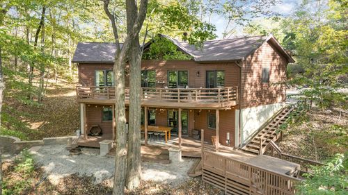 201 Apache Lane, Hide A Way Hills, OH, 43107 | Card Image