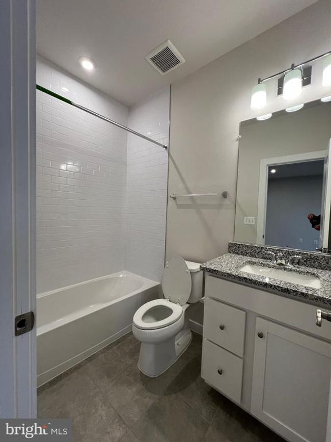 1800 Cherry Birch St, Townhouse with 5 bedrooms, 5 bathrooms and null parking in DUMFRIES VA | Image 32