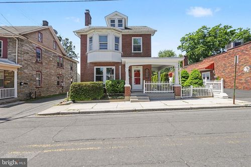 241 S 6th St, LEBANON, PA, 17042-6217 | Card Image