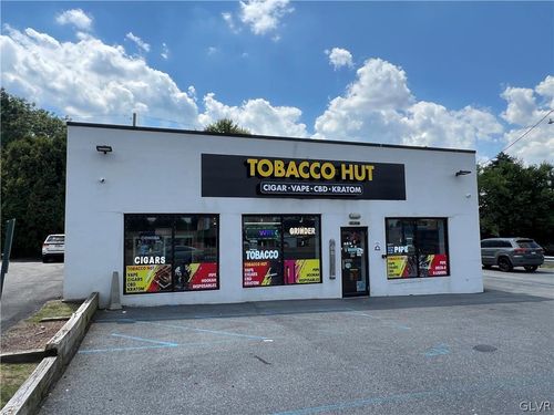 2282 Macarthur Rd, Whitehall, PA, 18052-4522 | Card Image