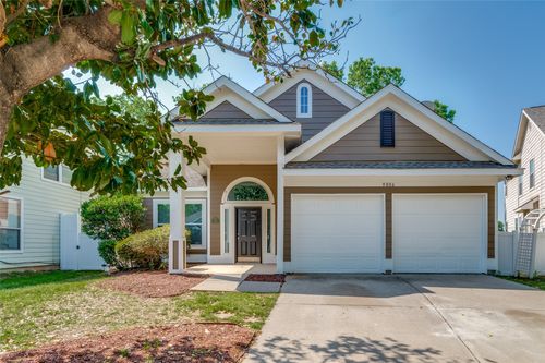 9806 Maple Dr, Providence Village, TX, 76227-5442 | Card Image