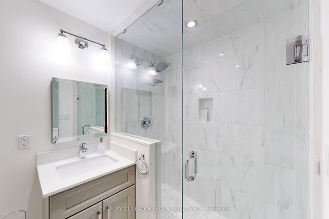 74 Littleleaf Cres, House other with 4 bedrooms, 4 bathrooms and 2 parking in Markham ON | Image 36