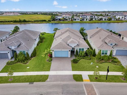 10033 Regency Way, Palm Beach Gardens, FL, 33412-2933 | Card Image