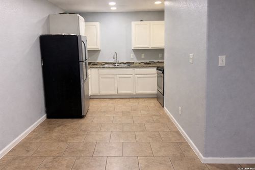 11110 Baywood St, San Antonio, TX, 78213-4777 | Card Image